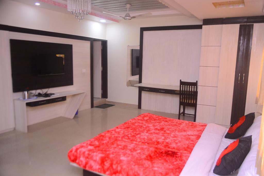 Hotel Samridhi อุเดเปอร์ ห้อง รูปภาพ
