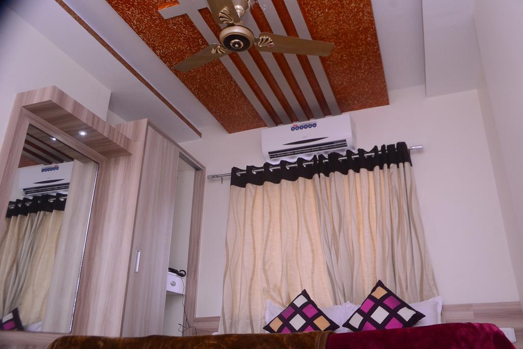 Hotel Samridhi อุเดเปอร์ ห้อง รูปภาพ